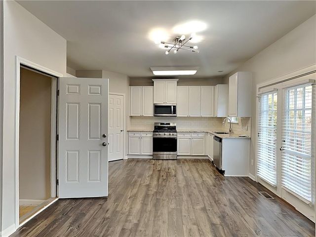 207 Reserve Crossing, Canton, GA 30115