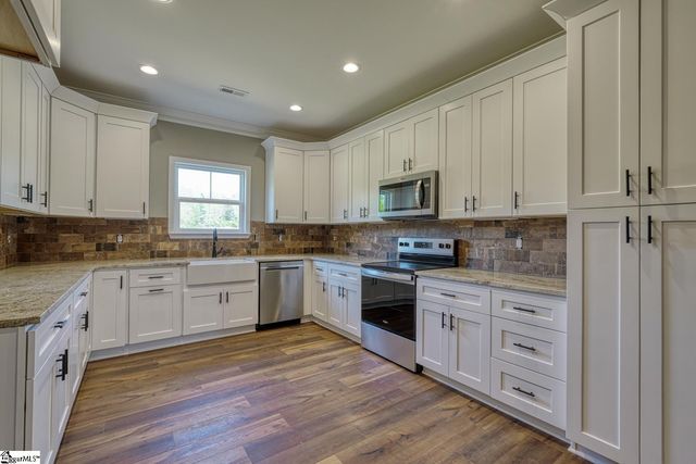 756 Ruby Golightly Drive, Inman, SC 29349