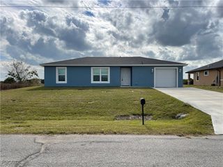 131 Carousel AVE, Labelle, FL 33935