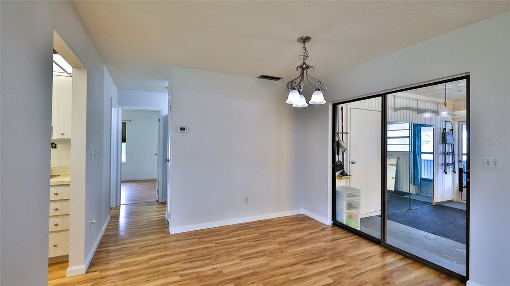 Image 12 of property listing at 12 BOGEY CIRCLE, New Smyrna Beach, FL 32168