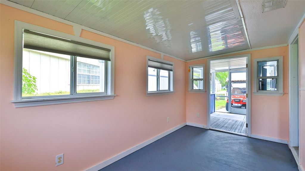 Image 26 of property listing at 12 BOGEY CIRCLE, New Smyrna Beach, FL 32168