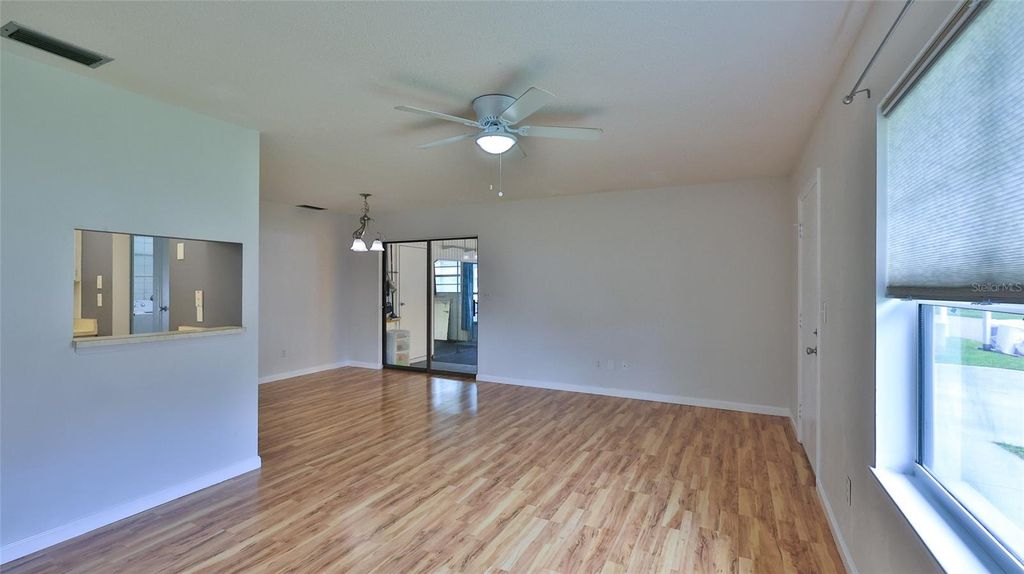 Image 6 of property listing at 12 BOGEY CIRCLE, New Smyrna Beach, FL 32168