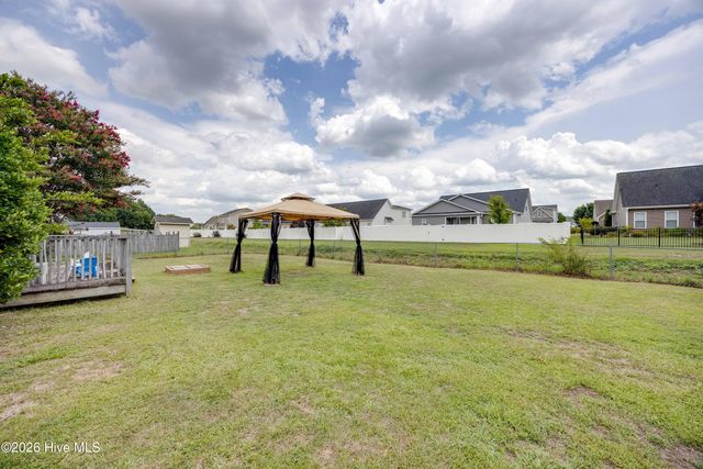 634 Bayberry Lane, Winterville, NC 28590