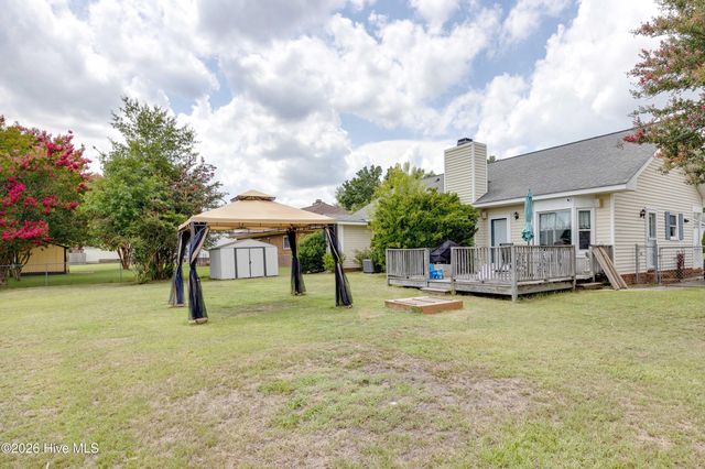 634 Bayberry Lane, Winterville, NC 28590