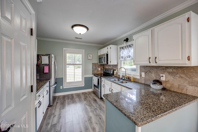 634 Bayberry Lane, Winterville, NC 28590