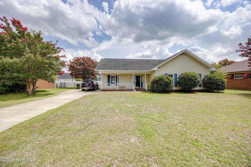634 Bayberry Lane, Winterville, NC 28590
