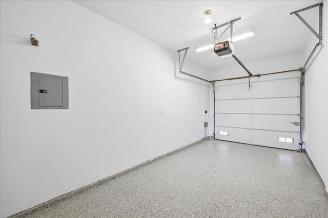 131 Concord Circle, Mountain View, CA 94040