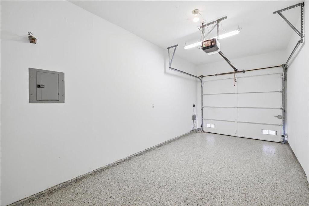 Image 22 of property listing at 131 Concord Circle, Mountain View, CA 94040