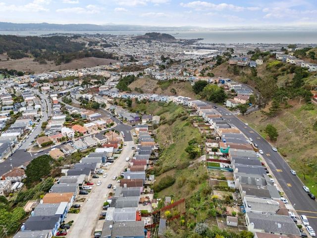 259 Canyon Drive, Daly City, CA 94014