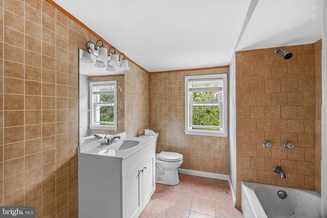 1918 E FIRTH ST, Philadelphia, PA 19125