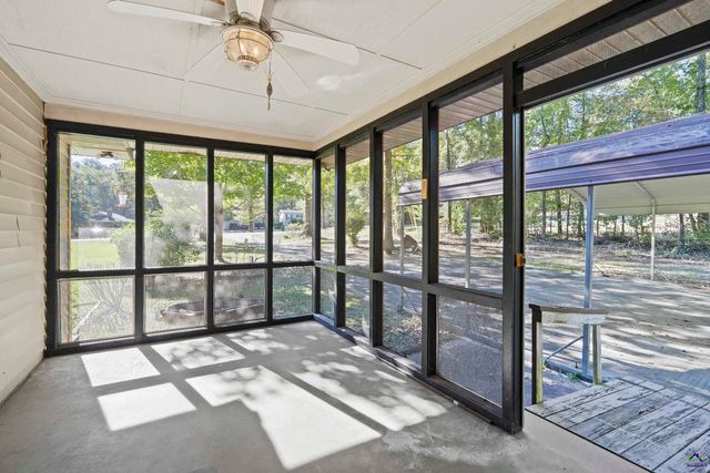894 Chapman Drive, Macon, GA 31211