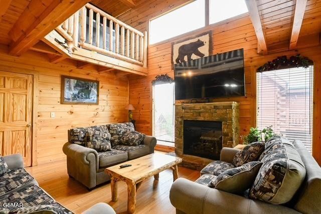 1044 Black Bear Cub Way, Sevierville, TN 37862