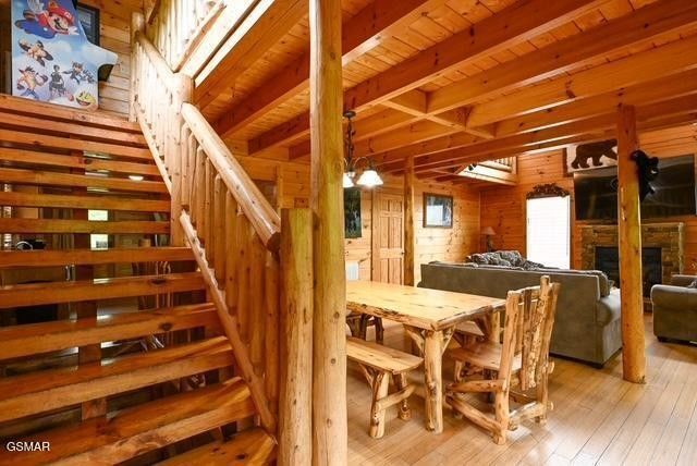 1044 Black Bear Cub Way, Sevierville, TN 37862