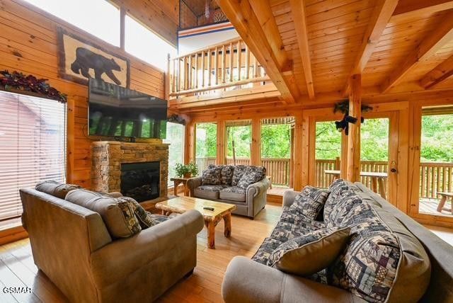 1044 Black Bear Cub Way, Sevierville, TN 37862
