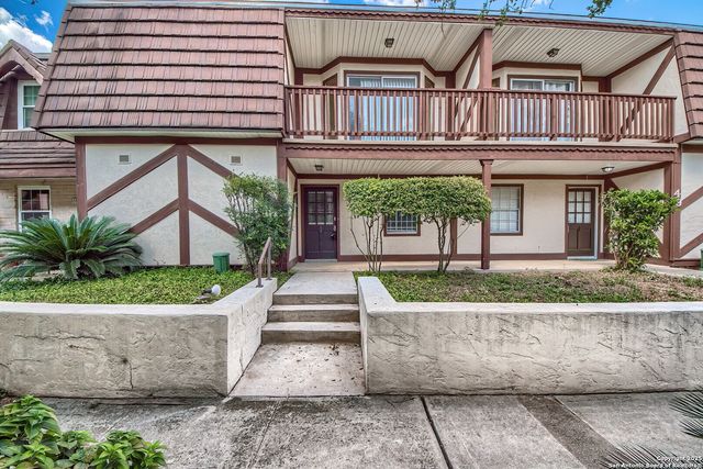 8715 Starcrest, San Antonio, TX 78217