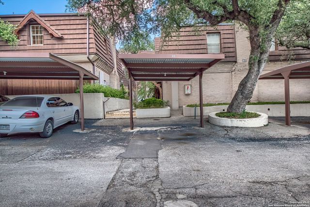 8715 Starcrest, San Antonio, TX 78217