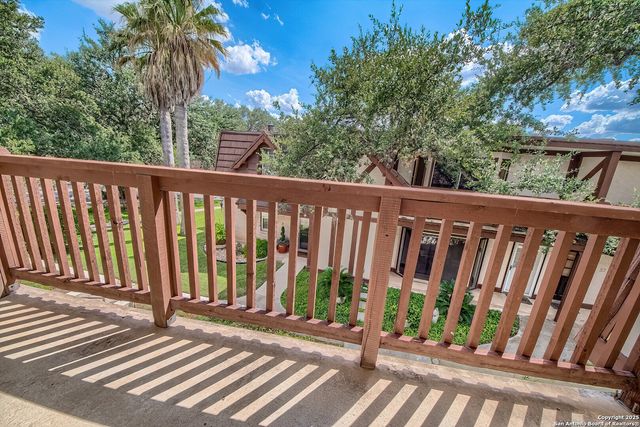 8715 Starcrest, San Antonio, TX 78217