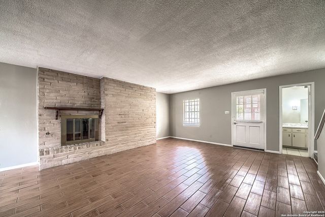 8715 Starcrest, San Antonio, TX 78217