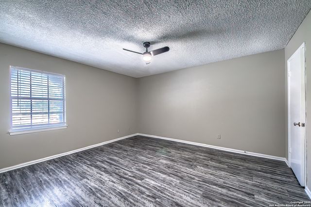 8715 Starcrest, San Antonio, TX 78217