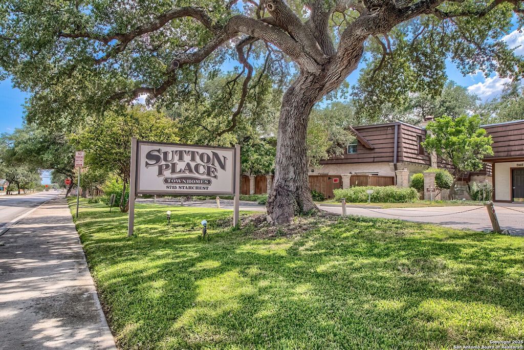 8715 Starcrest, San Antonio, TX 78217