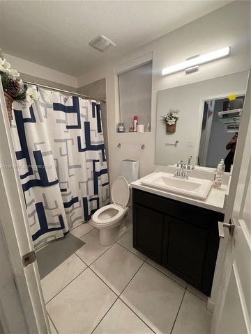 11761 SW 243rd St, Homestead, FL 33032