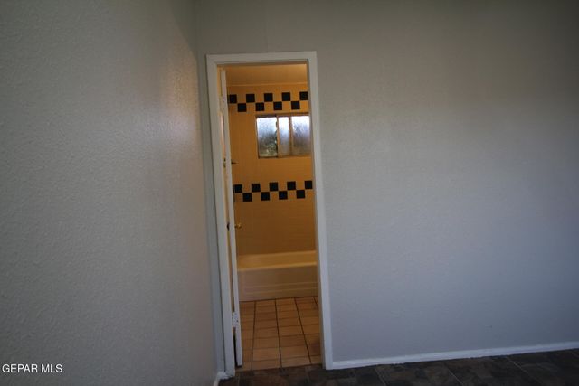 3900 Flory Avenue 1, El Paso, TX 79904