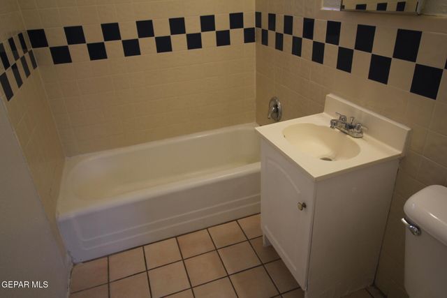 3900 Flory Avenue 1, El Paso, TX 79904