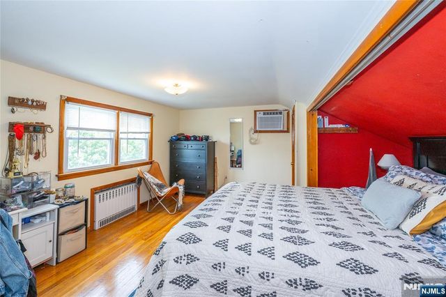 65 Westminster Place, Saddle Brook, NJ 07663