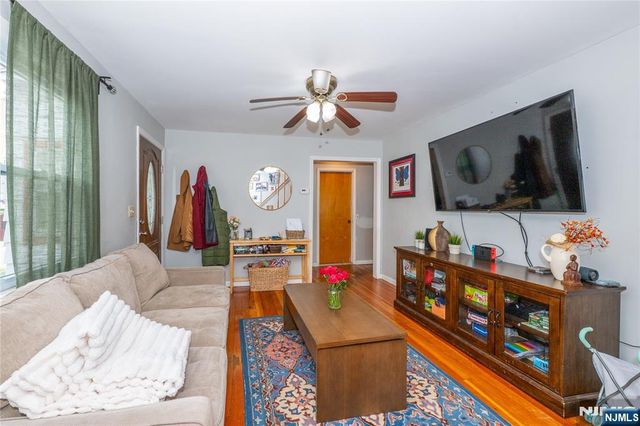 65 Westminster Place, Saddle Brook, NJ 07663