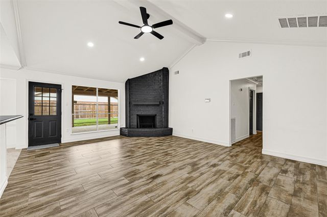 4102 Townes Forest Road, Friendswood, TX 77546