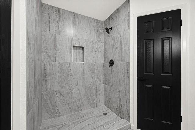 4102 Townes Forest Road, Friendswood, TX 77546