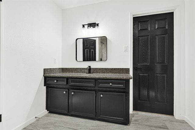 4102 Townes Forest Road, Friendswood, TX 77546