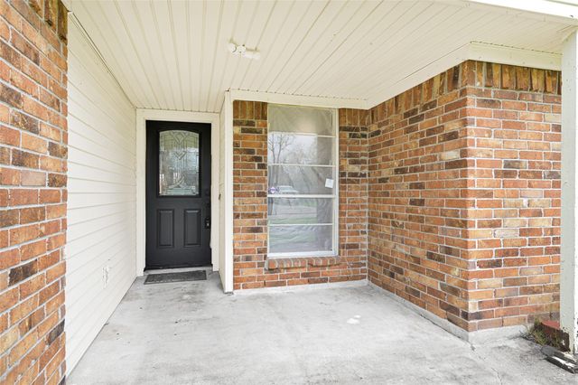 4102 Townes Forest Road, Friendswood, TX 77546