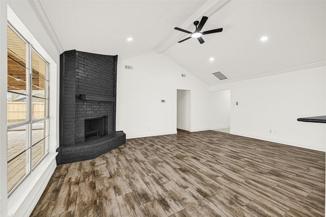 4102 Townes Forest Road, Friendswood, TX 77546