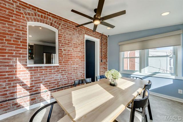 6426 Odell Street, St Louis, MO 63139