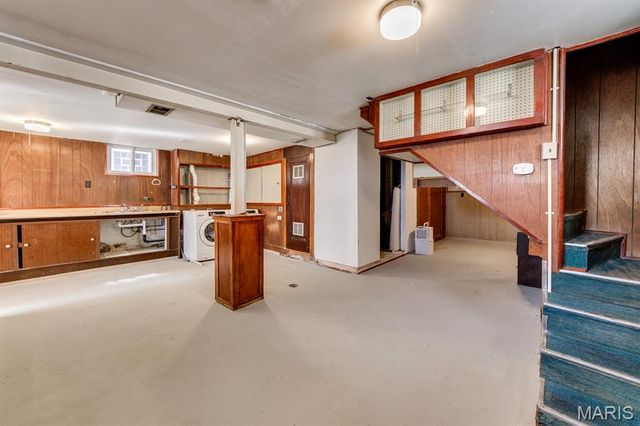 6426 Odell Street, St Louis, MO 63139