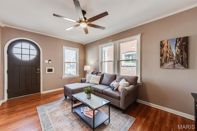 6426 Odell Street, St Louis, MO 63139