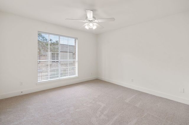 14715 Barryknoll Lane 132, Houston, TX 77079