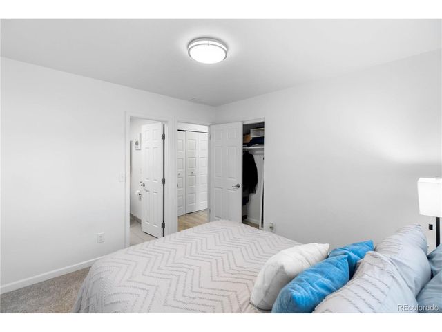 16482 E Radcliff Pl A, Aurora, CO 80015