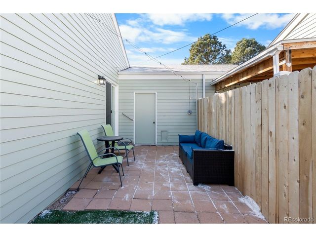 16482 E Radcliff Pl A, Aurora, CO 80015