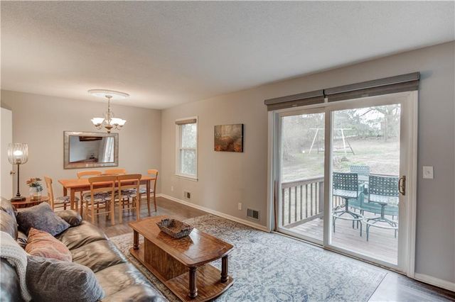 910 Timber Lake Drive, Cumming, GA 30041