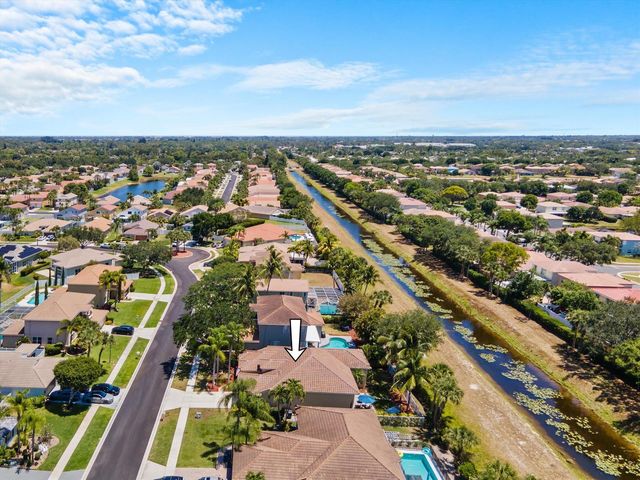 5649 Oakmont Village Circle, Lake Worth, FL 33463