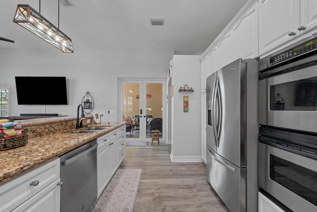 5649 Oakmont Village Circle, Lake Worth, FL 33463