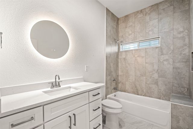 810 W 10th Street, Dallas, TX 75208