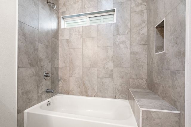 810 W 10th Street, Dallas, TX 75208