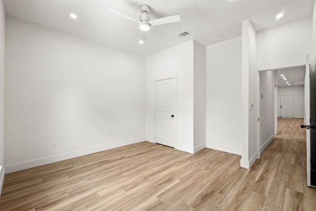 810 W 10th Street, Dallas, TX 75208