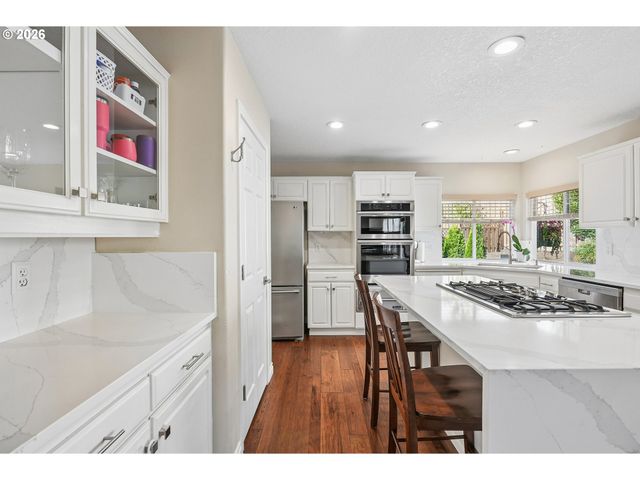 15579 Sw 76TH Ave, Portland, OR 97224
