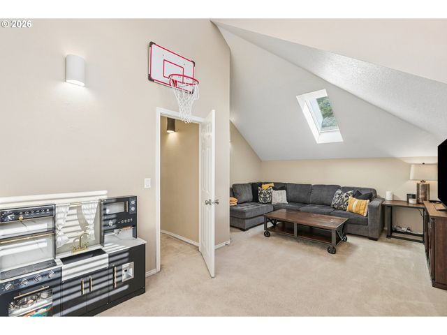 15579 Sw 76TH Ave, Portland, OR 97224