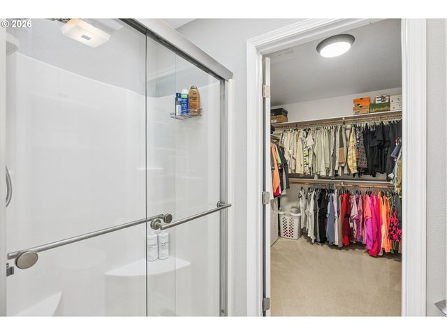 15579 Sw 76TH Ave, Portland, OR 97224