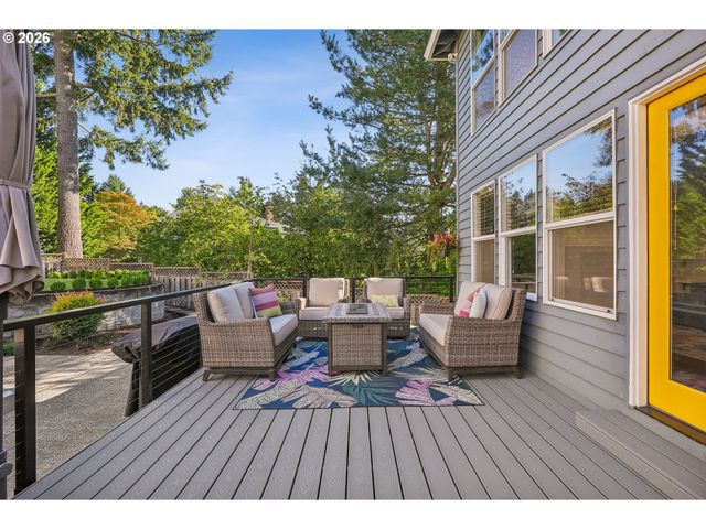 15579 Sw 76TH Ave, Portland, OR 97224
